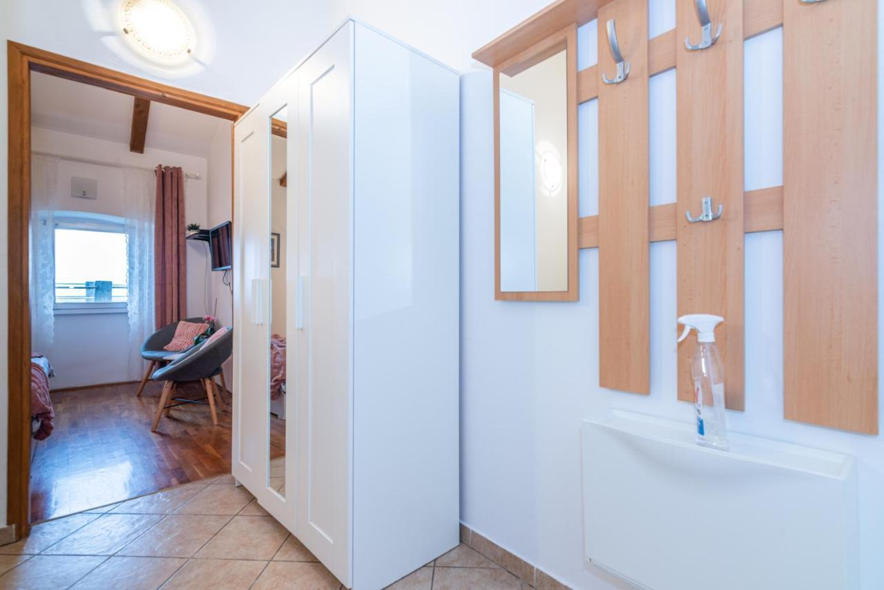 Apartment Gobac Ičići Esterno foto